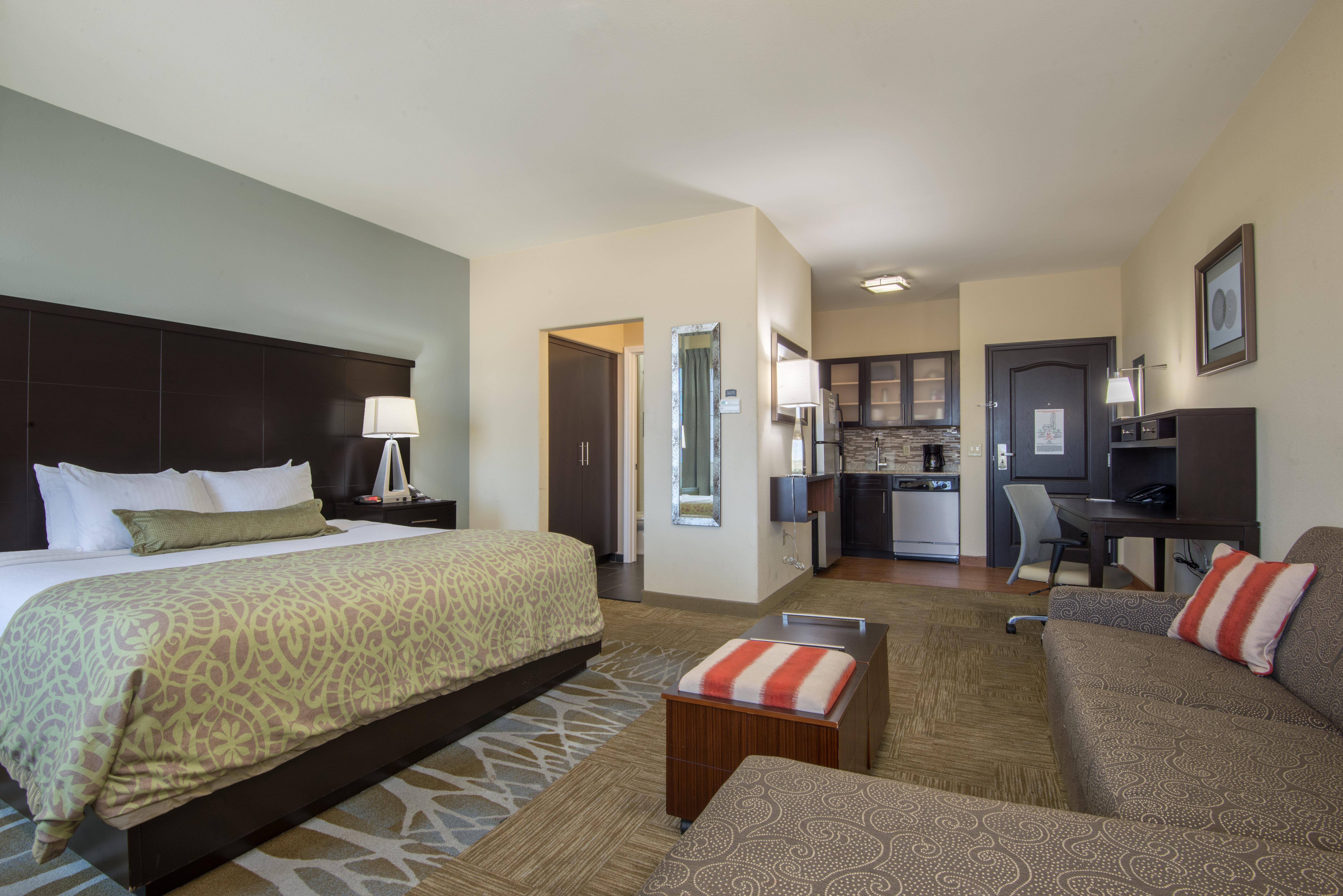 Staybridge Western Crossing By Ihg Hotel 3*