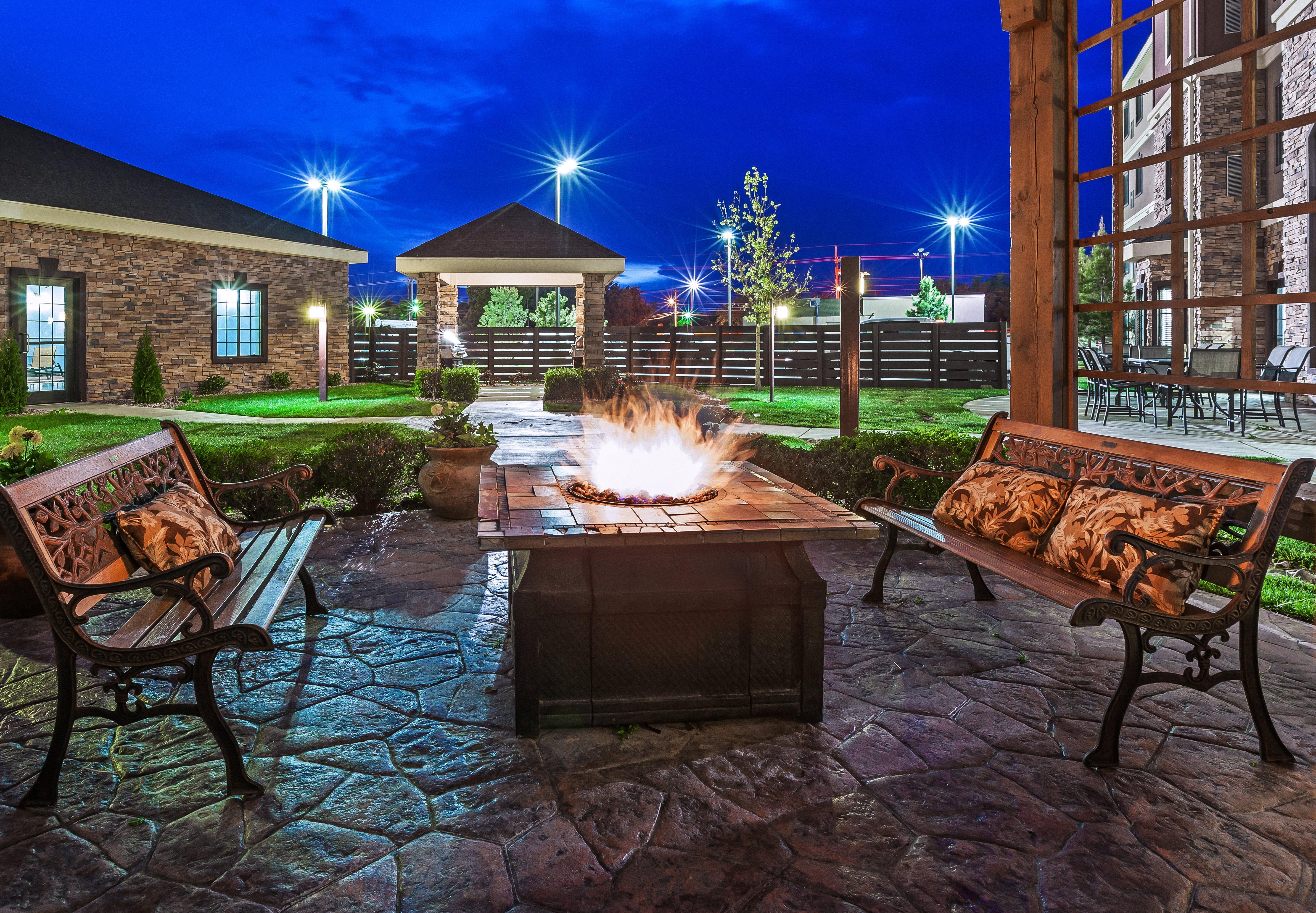 Hotel Staybridge Western Crossing By Ihg 3*